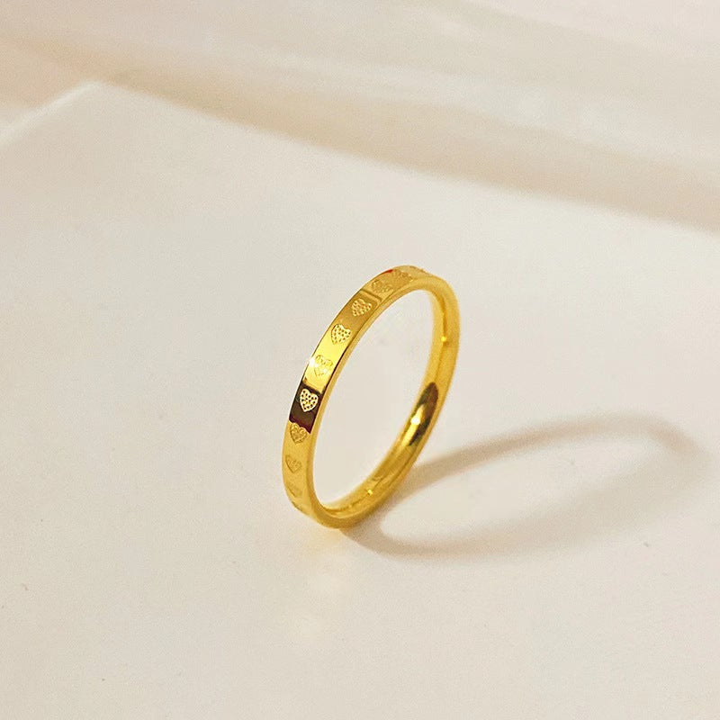 BAZAR Heart Engraved Minimalist Gold Ring